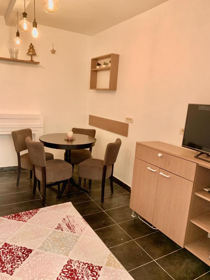 Perfect Place To Stay Self Check In-24H-Netflix-Wifi Resita Exterior foto