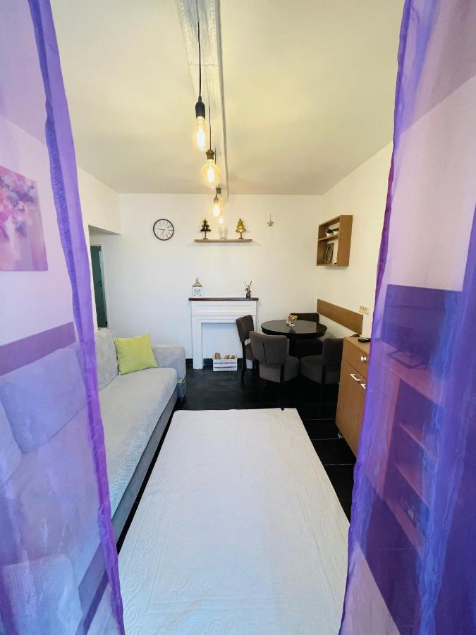 Perfect Place To Stay Self Check In-24H-Netflix-Wifi Resita Exterior foto
